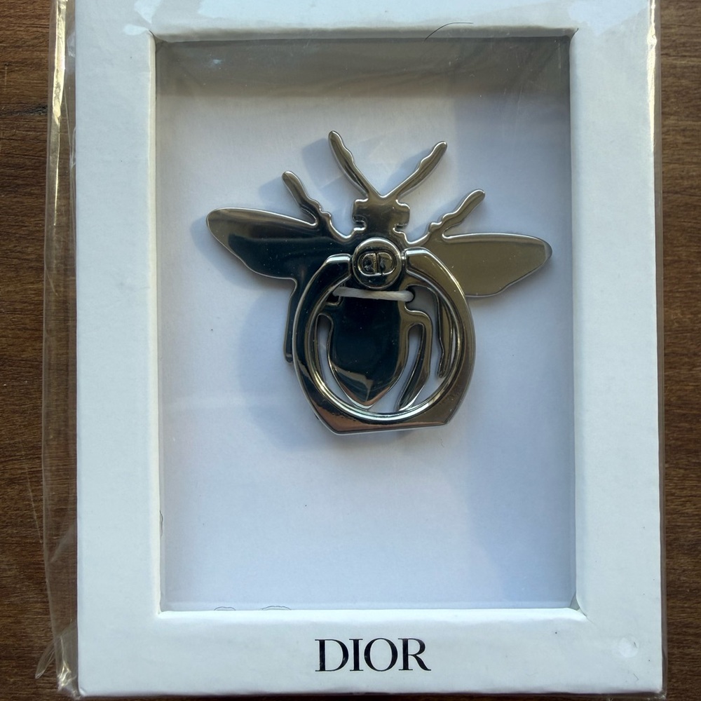 Dior Metallic Silver Bee Phone Ring - Picture 4 of 4